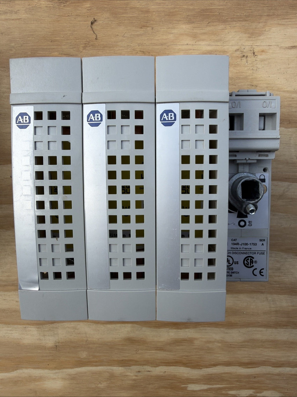Allen-Bradley 194R-J100-1753 Used