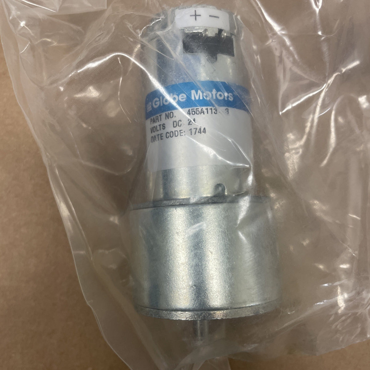 GLOBE MOTORS 455A113-3 New