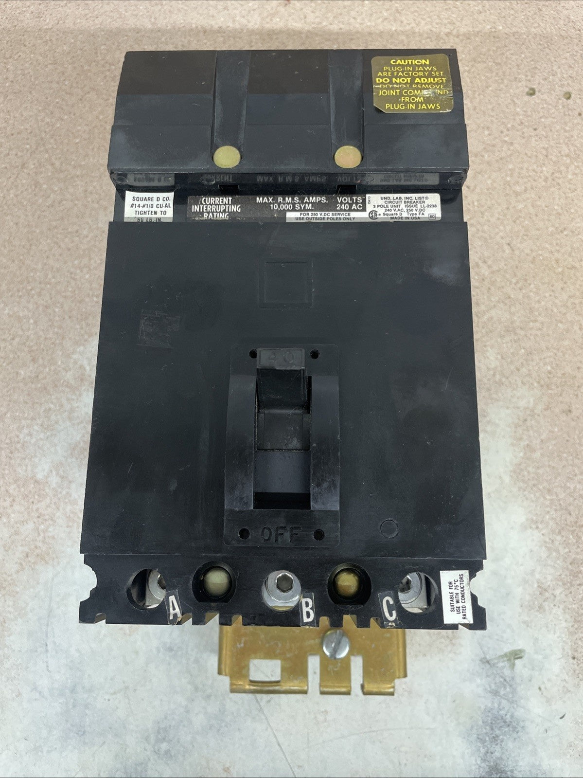 Square D FA32040 Used