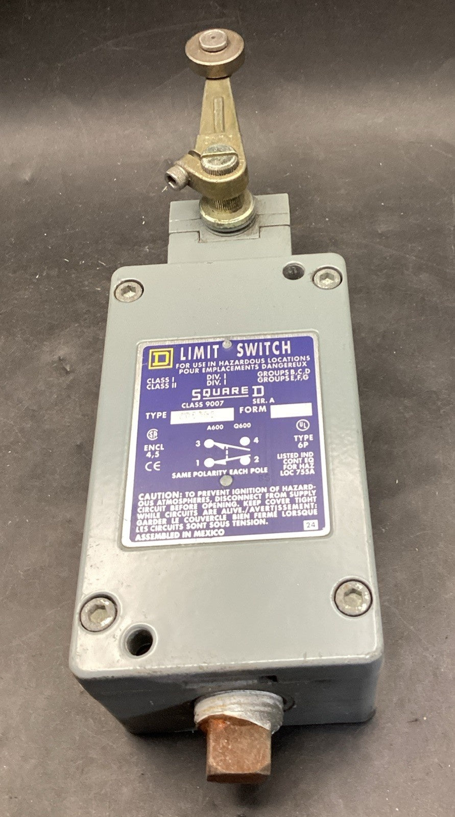 Square D 9007 CR53B2 Used