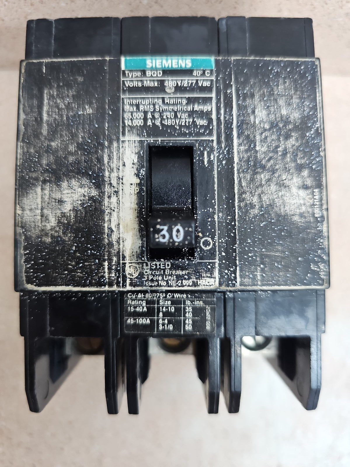 Siemens BQD330 Used