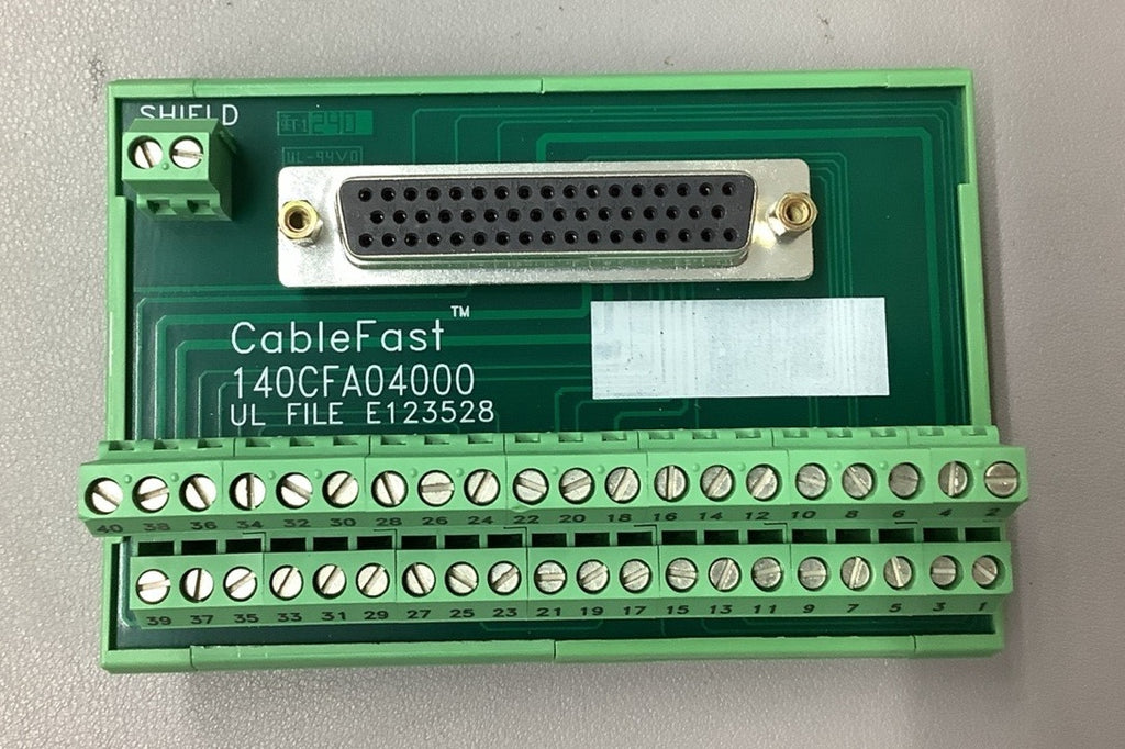 Schneider Electric 140CFA04000 New