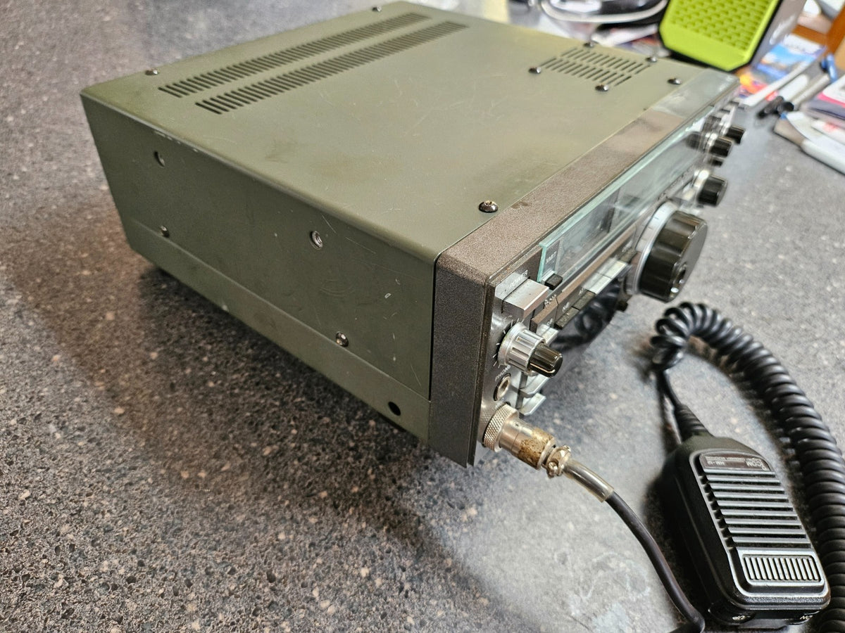 Icom IC-735 Used