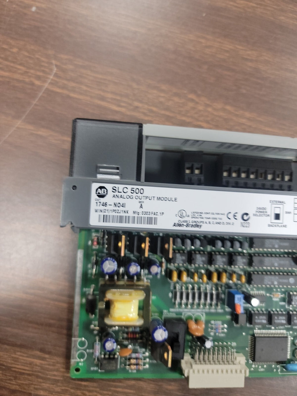 Allen-Bradley 1746-NO4I Used