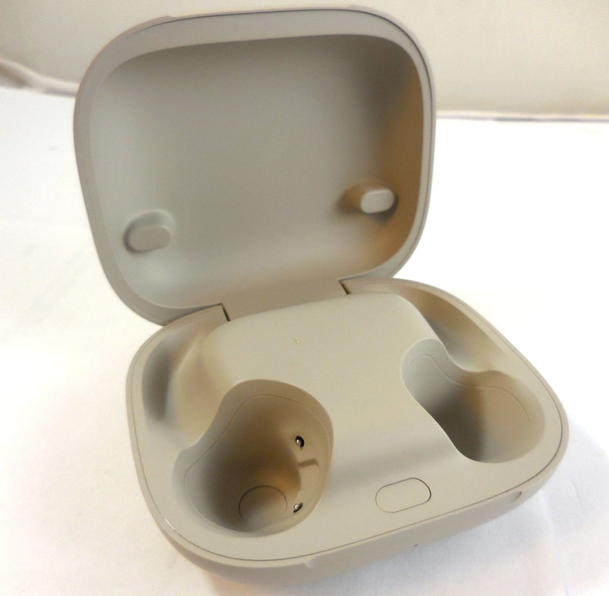 Beats by Dr. Dre MX733LL/A Used