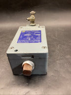 Square D 9007 CR53B2 Used