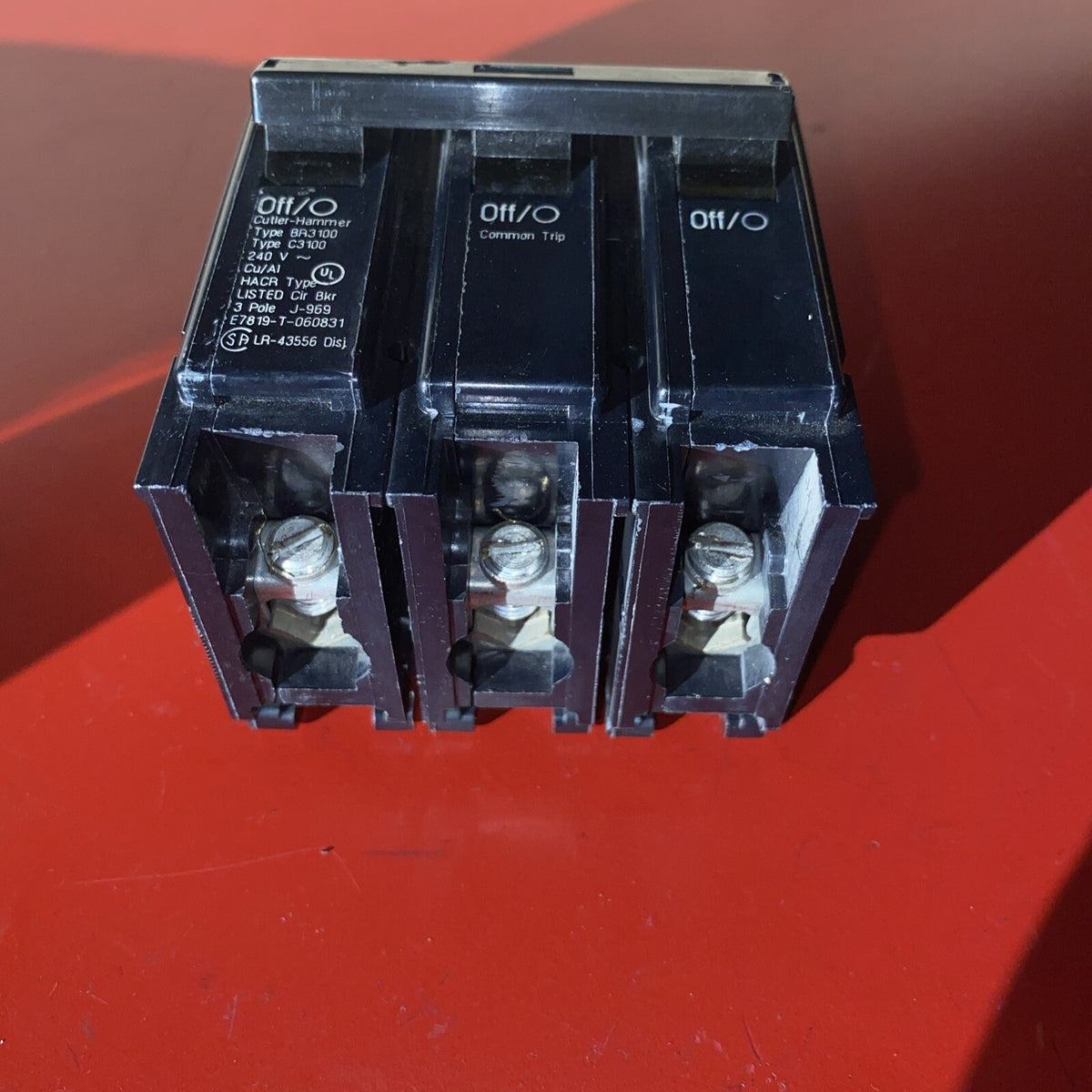 Eaton BR3100 Used