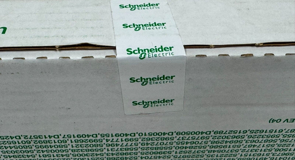 Schneider Electric 140NRP95400 New
