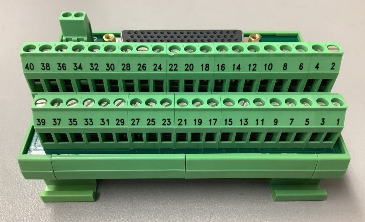 Schneider Electric 140CFA04000 New