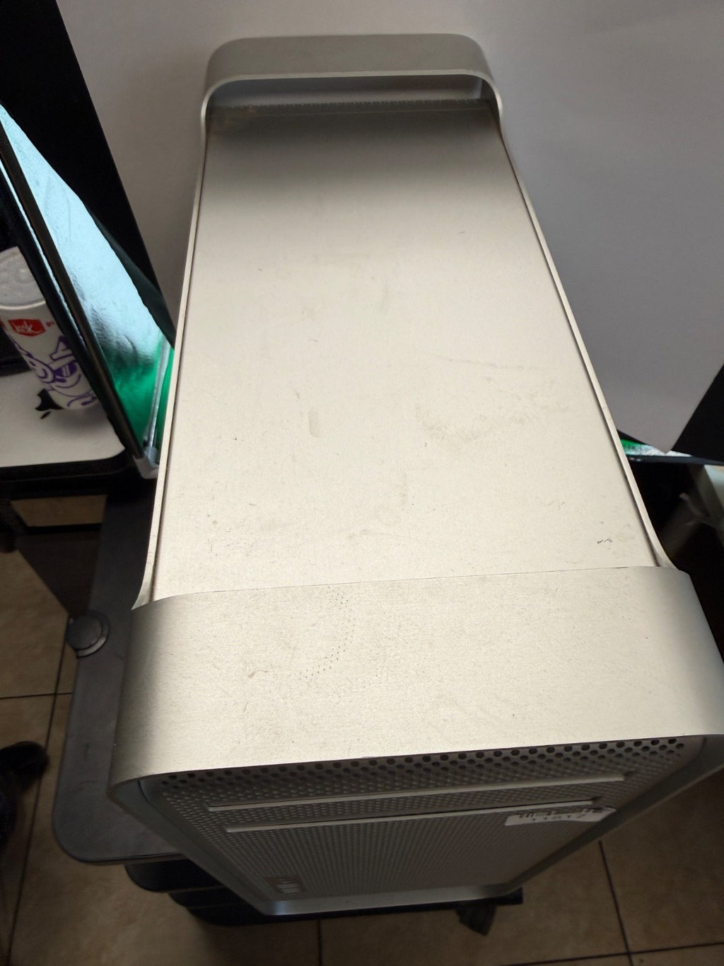 Apple A1186 Used