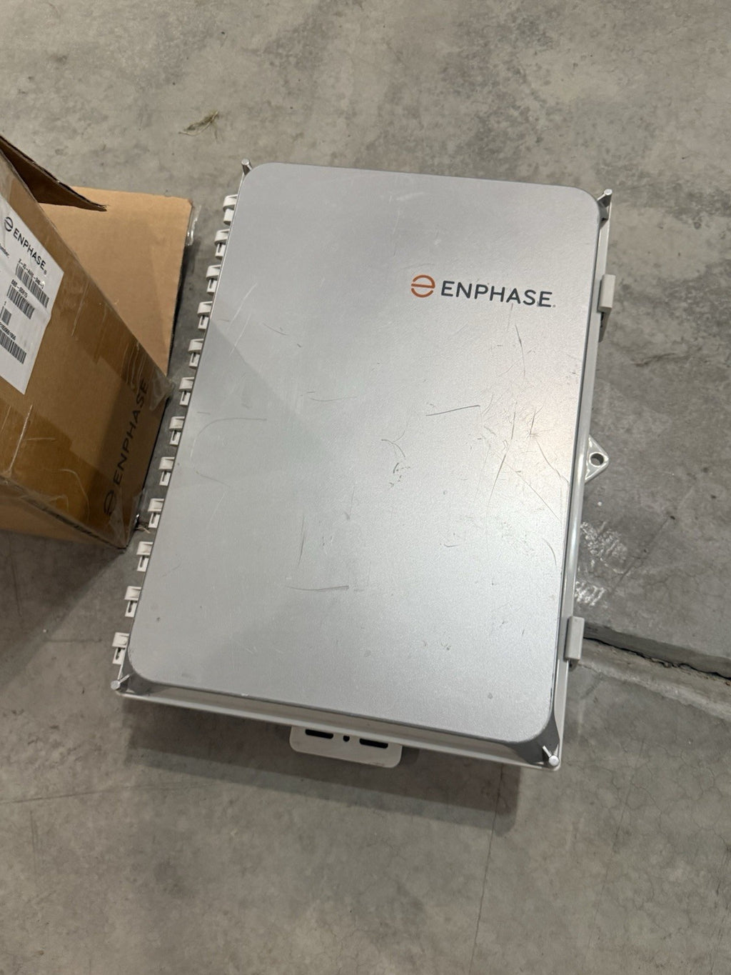 Enphase X-IQ-AM1-240-3-ES Used