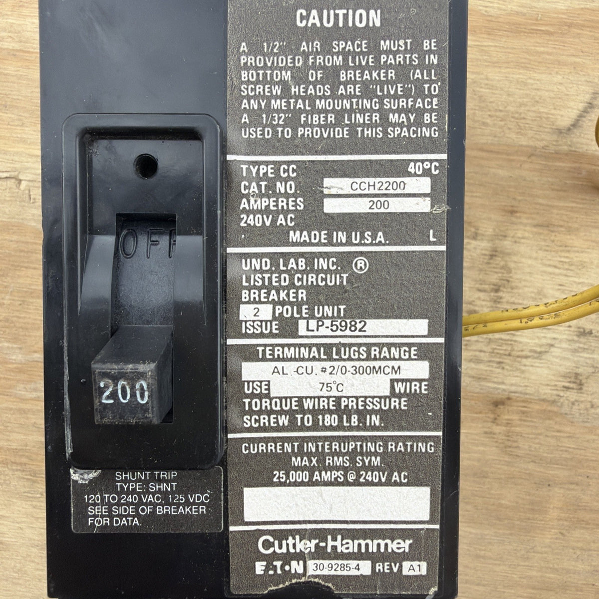 Cutler-Hammer CCH2200 Used