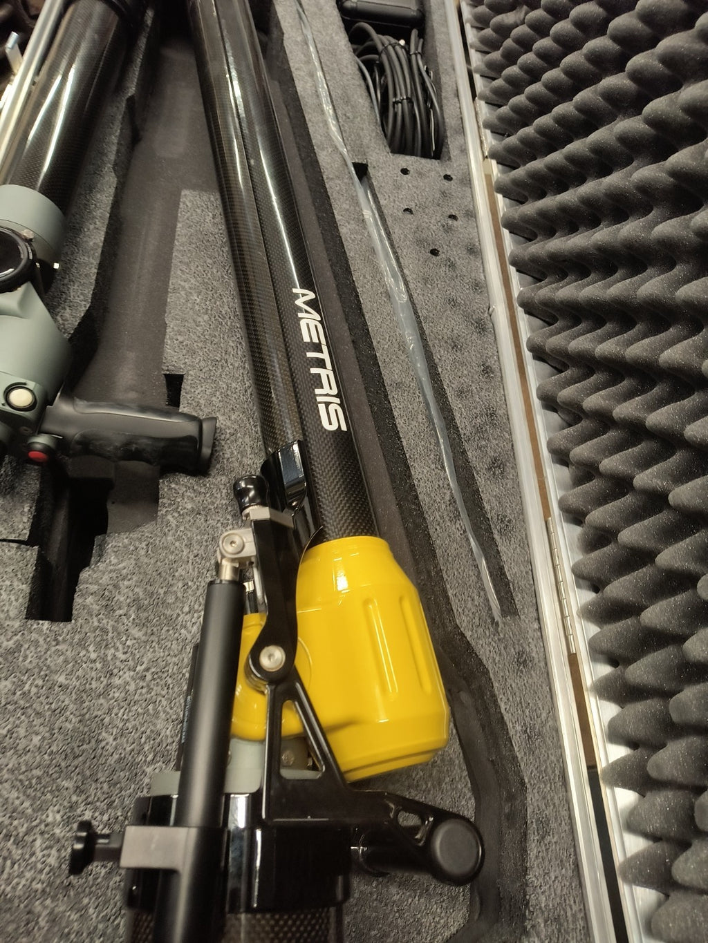 Nikon Metris Used