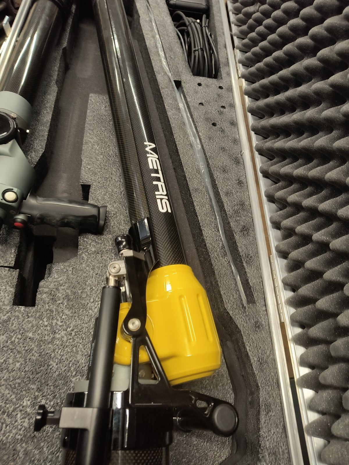 Nikon Metris Used