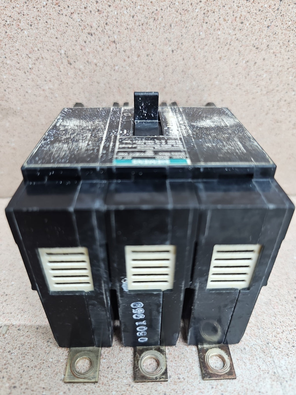 Siemens BQD330 Used