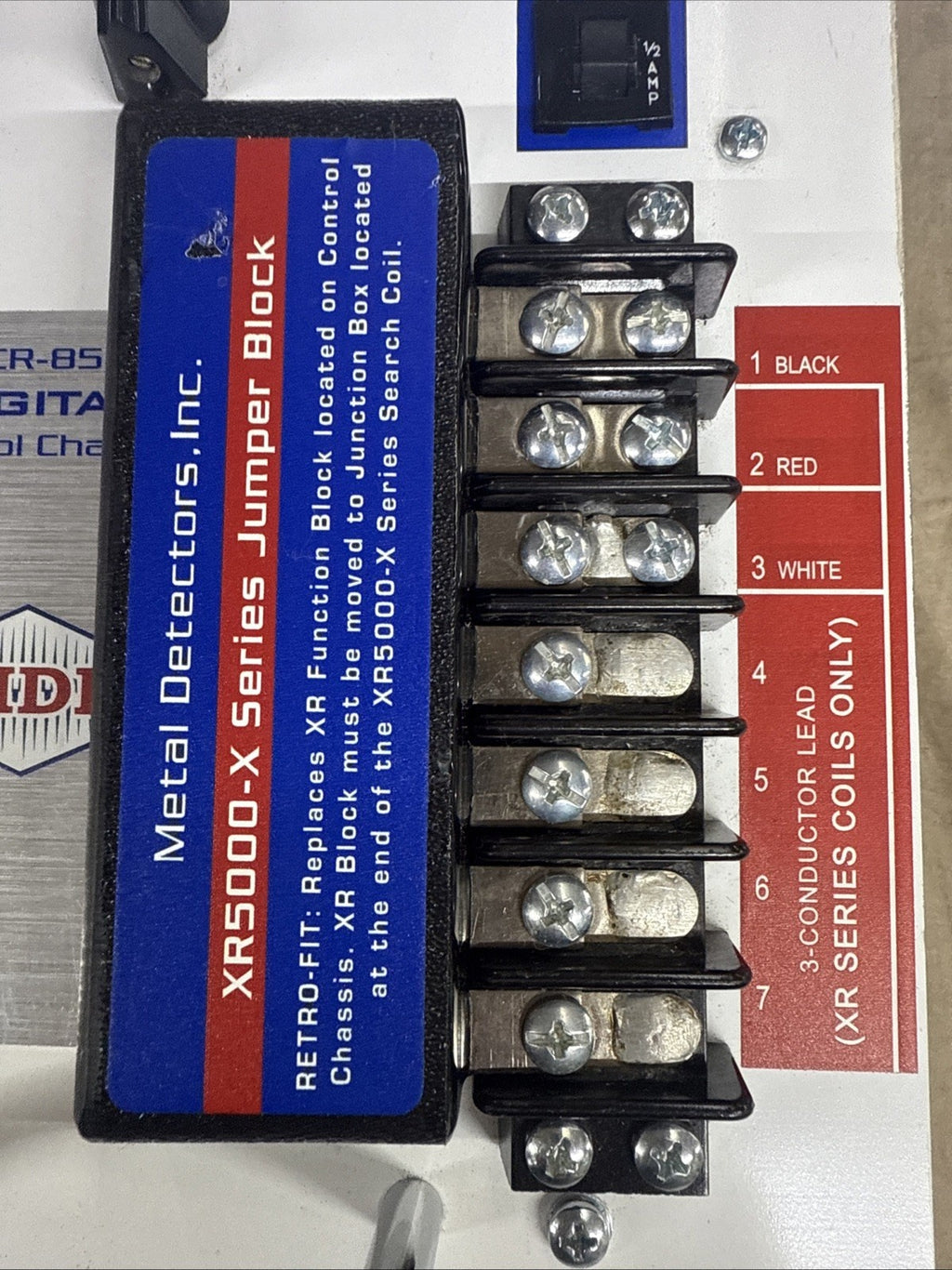 METAL DETECTORS IN CR-85 Used