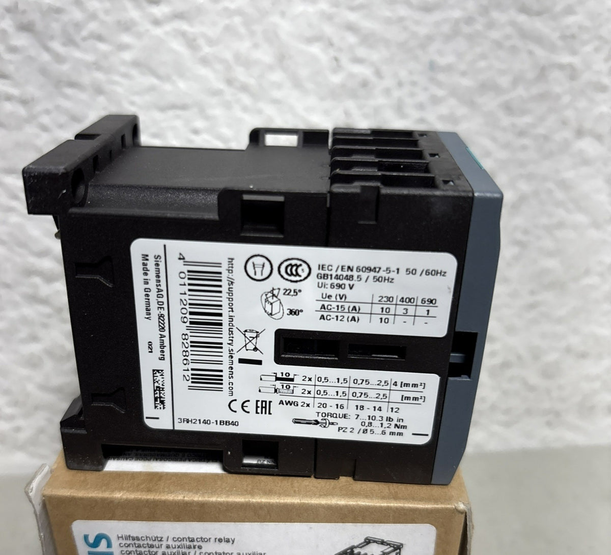 Siemens 3RH2140-1BB40 New