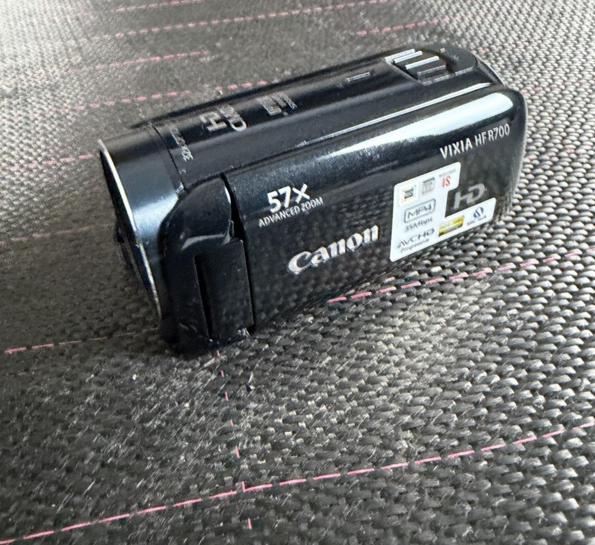 Canon Canon VIXIA HF R700 Used