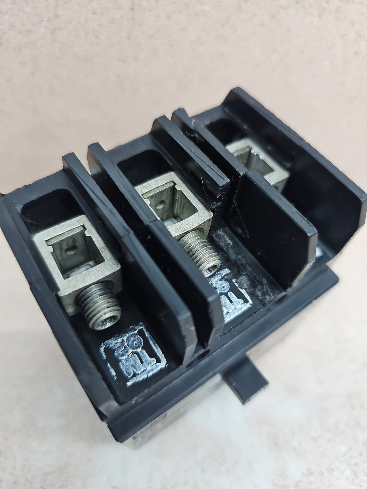 Eaton GHB3100 Used