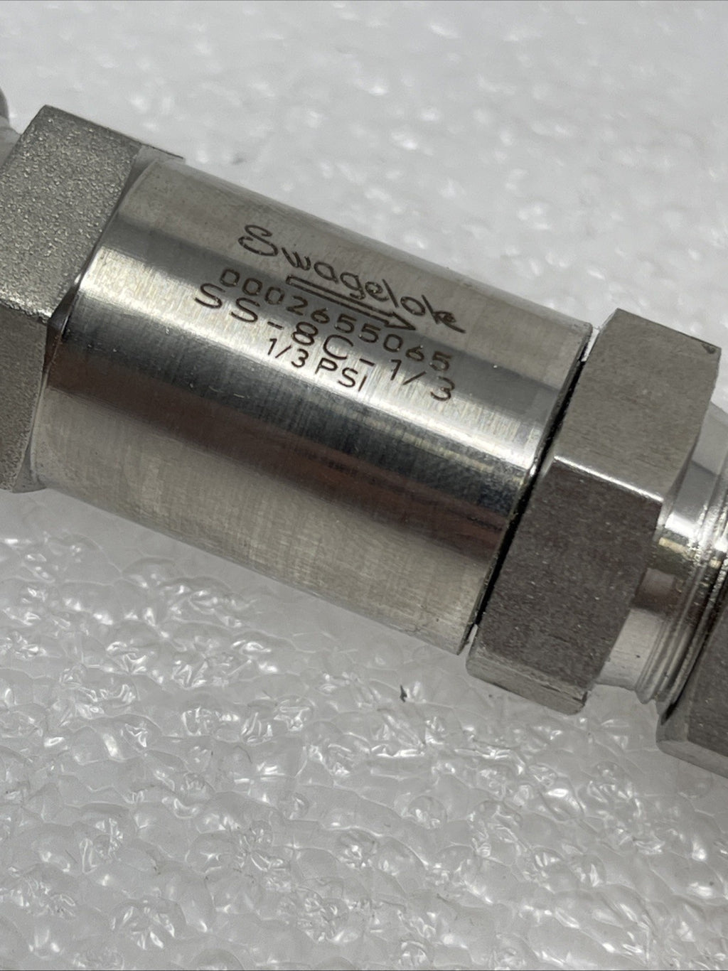 Swagelok SS-8C-1/3 Used