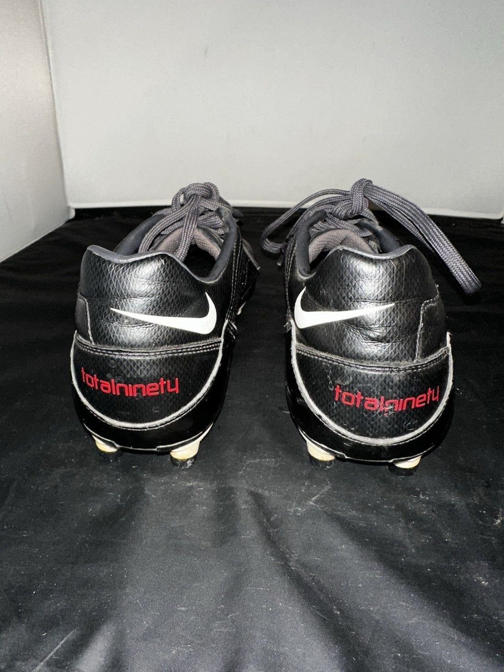 Nike Total Ninety Shoot Used