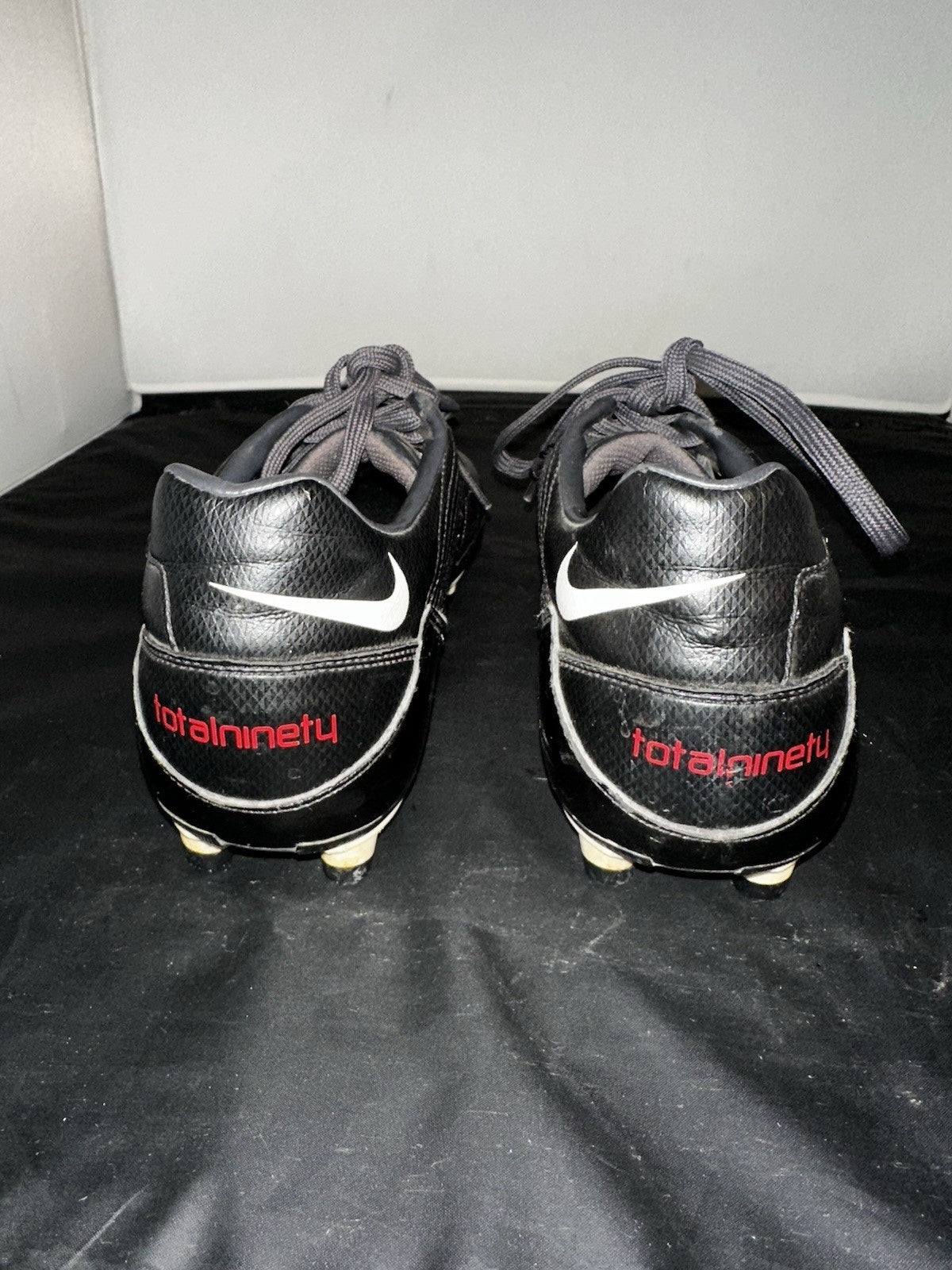 Nike Total Ninety Shoot Used