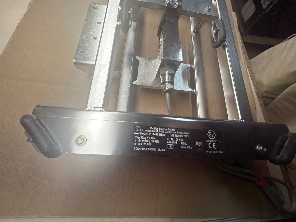 Mettler Toledo Mettler Toledo PBA430-BB60 Used