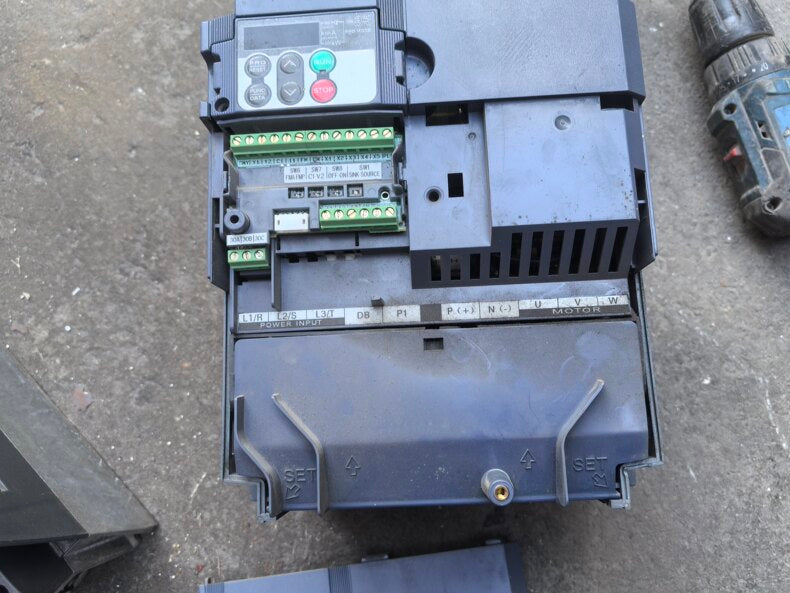 Fuji FRN5.5E1S-4C Used Industrial Automation Spare Part for Industrial Automation