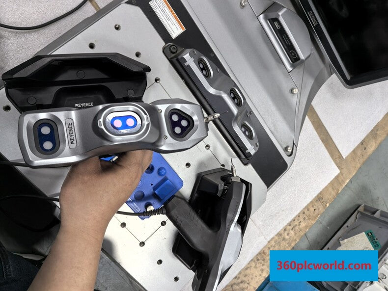 Keyence XM-M1200 Used Sensor Encoder for Industrial Automation