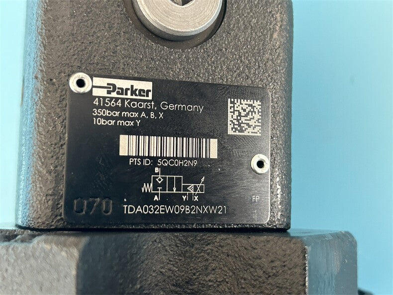 Parker TDA032EW09B2NXW21 New Industrial Automation Spare Part for Industrial Automation