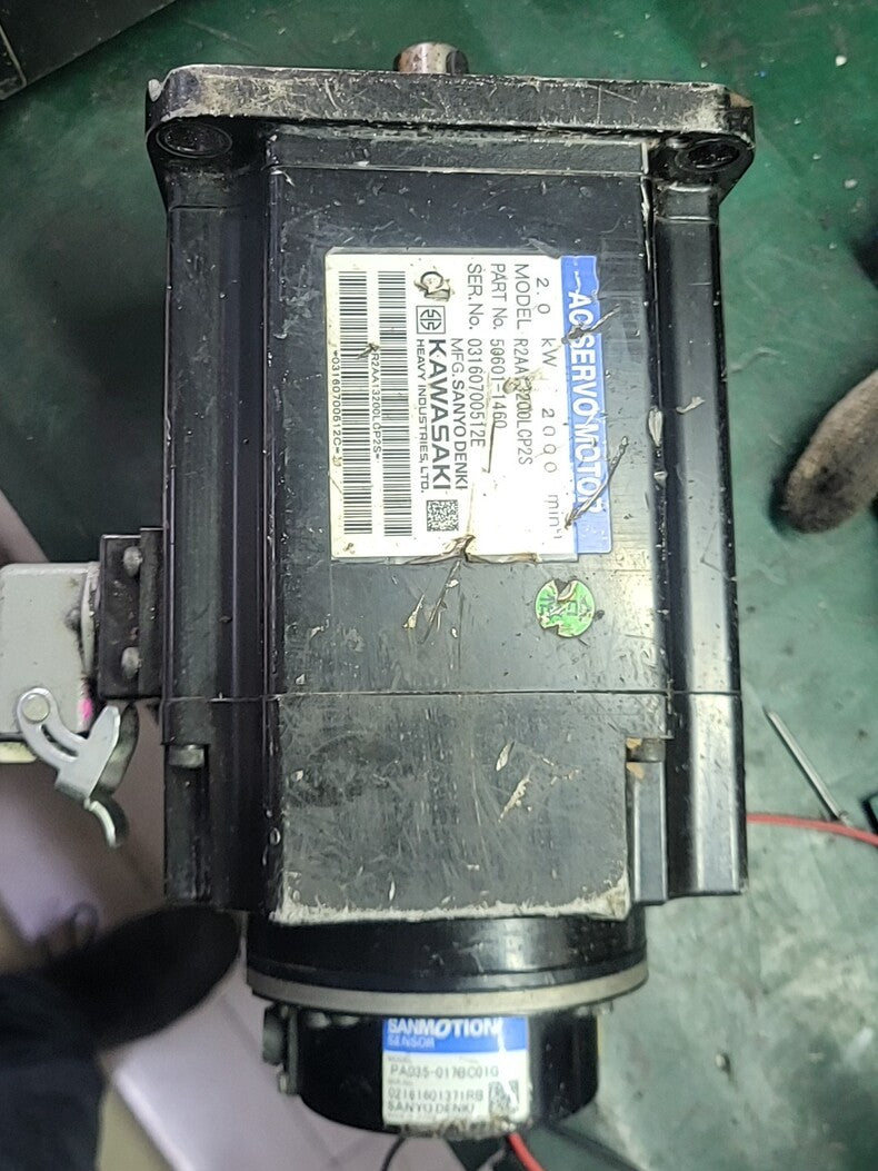 SANYO DENKI R2AA13200LCP2S Used Industrial Automation Spare Part for Industrial Automation