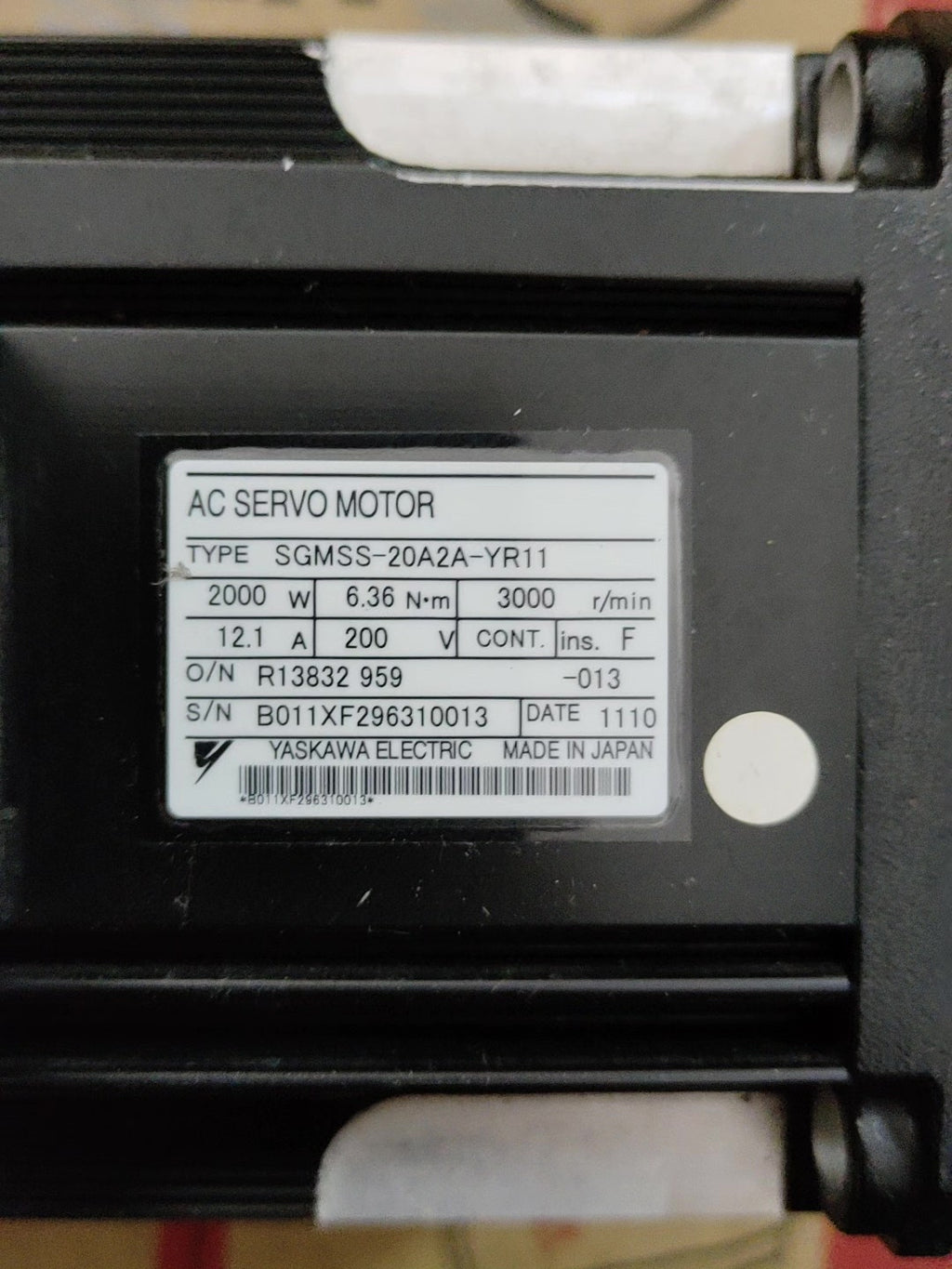 Yaskawa SGMSS-20A2A-YR11 New Servo Drive Motor for Industrial Automation