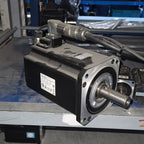 Omron R88M-1L5K030C-S2 Used Obsolete Industrial Spare Parts Industrial Automation