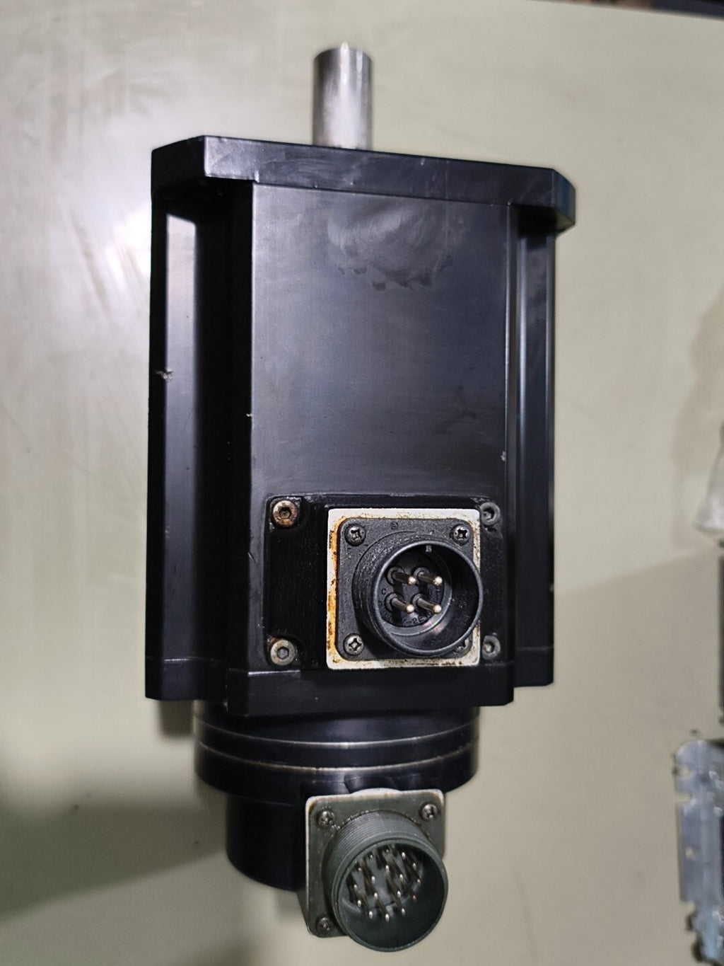 SANYO Q3AA13150HXZTA Used Industrial Automation Spare Part for Industrial Automation