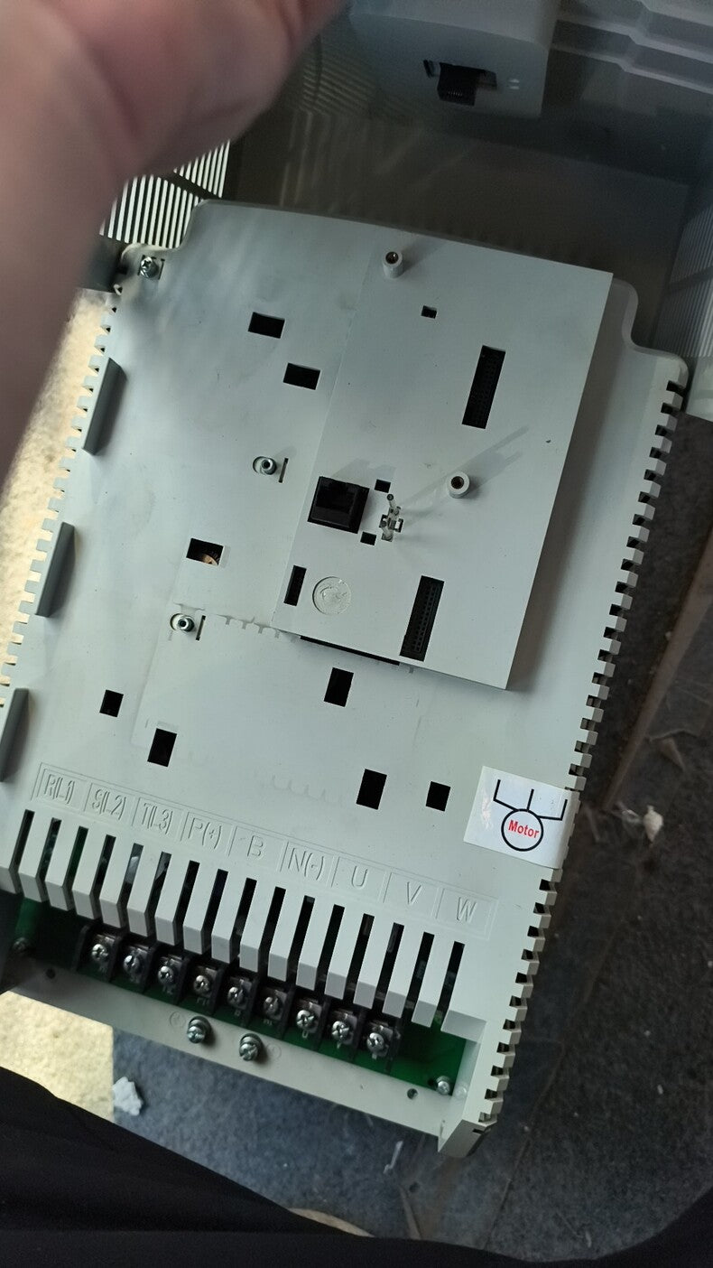 LS SV0150IS7-4NO Used PLC HMI Module for Industrial Automation