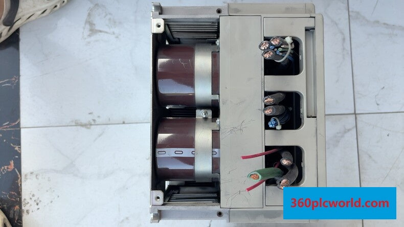 Hitachi SJ700-220LFF2 Used Industrial Automation Spare Part for Industrial Automation