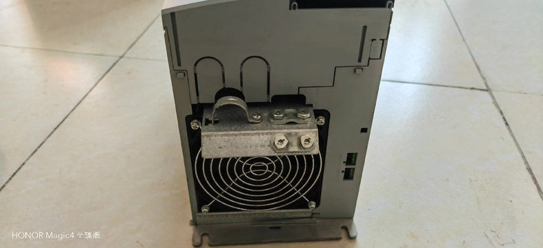 Danfoss FC-302P15KT5E20H2XGCXXXSXXXXAXBXCXXXXDX Used Industrial Automation Spare Part for Industrial Automation