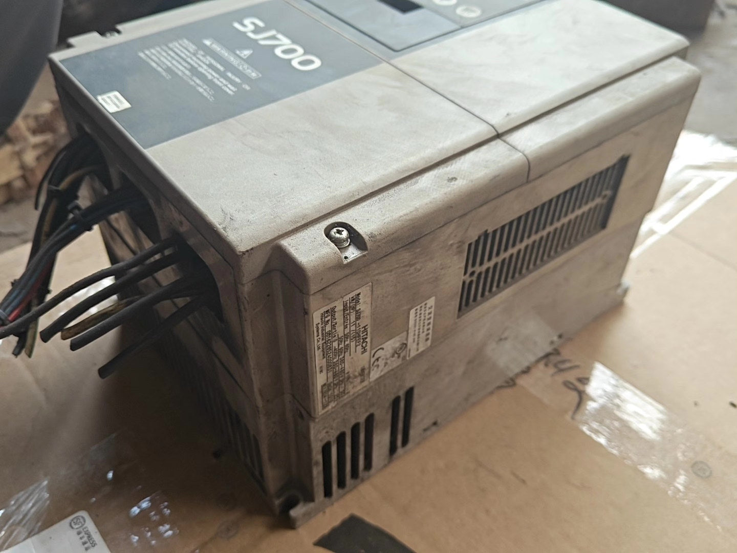 Hitachi SJ700-110HFEF2 Used Industrial Automation Spare Part for Industrial Automation