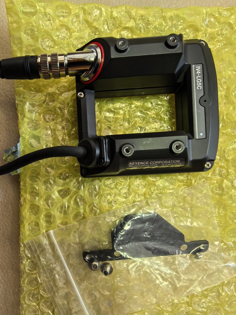 Keyence IV4-LG5C New Sensor Encoder for Industrial Automation
