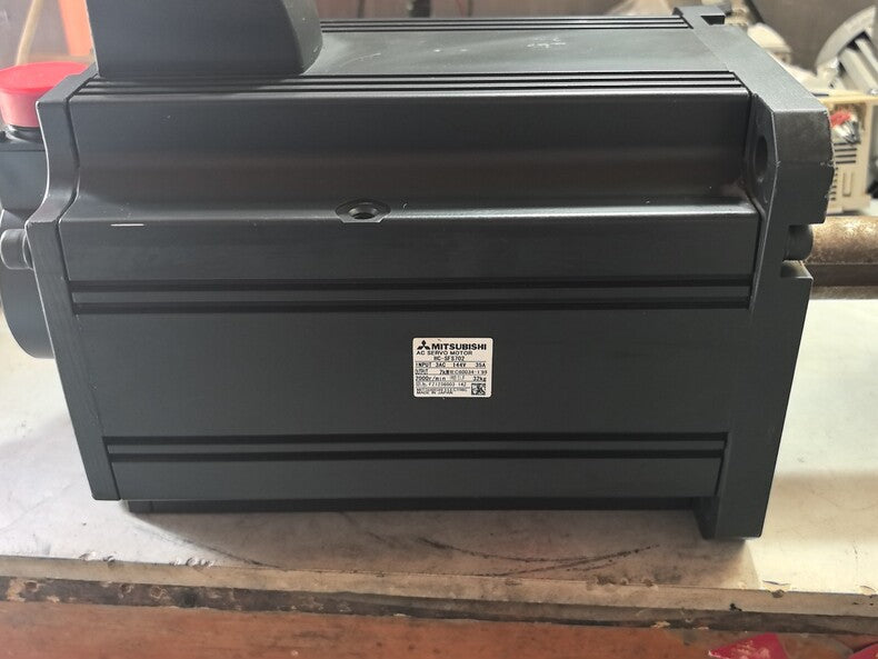 Mitsubishi HC-SFS702 New Servo Drives & Motors Industrial Automation