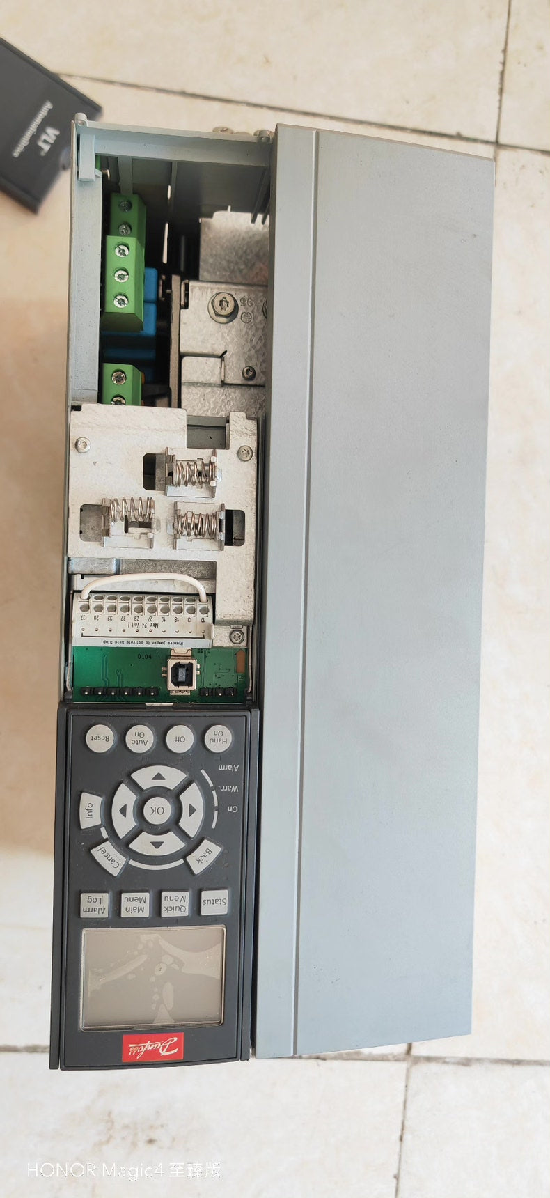 Danfoss FC-302P15KT5E20H2XGCXXXSXXXXAXBXCXXXXDX Used Industrial Automation Spare Part for Industrial Automation