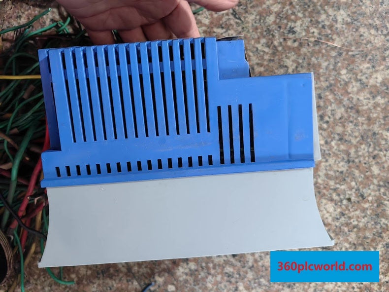 Lenze ESV222N04TXB Used Industrial Automation Spare Part for Industrial Automation