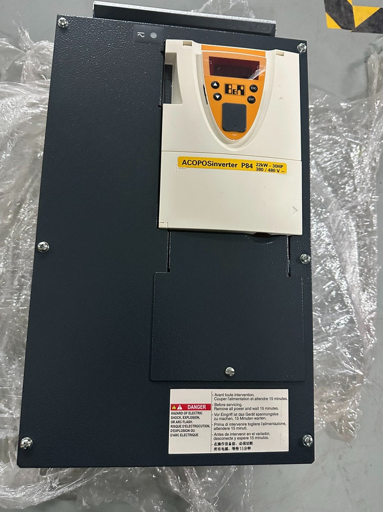 B&R 8I84T402200.010-1 New PLC HMI Module for Industrial Automation