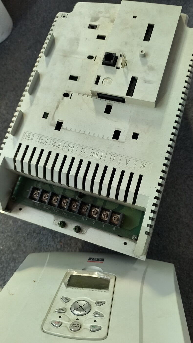 LS SV0150IS7-4NO Used PLC HMI Module for Industrial Automation