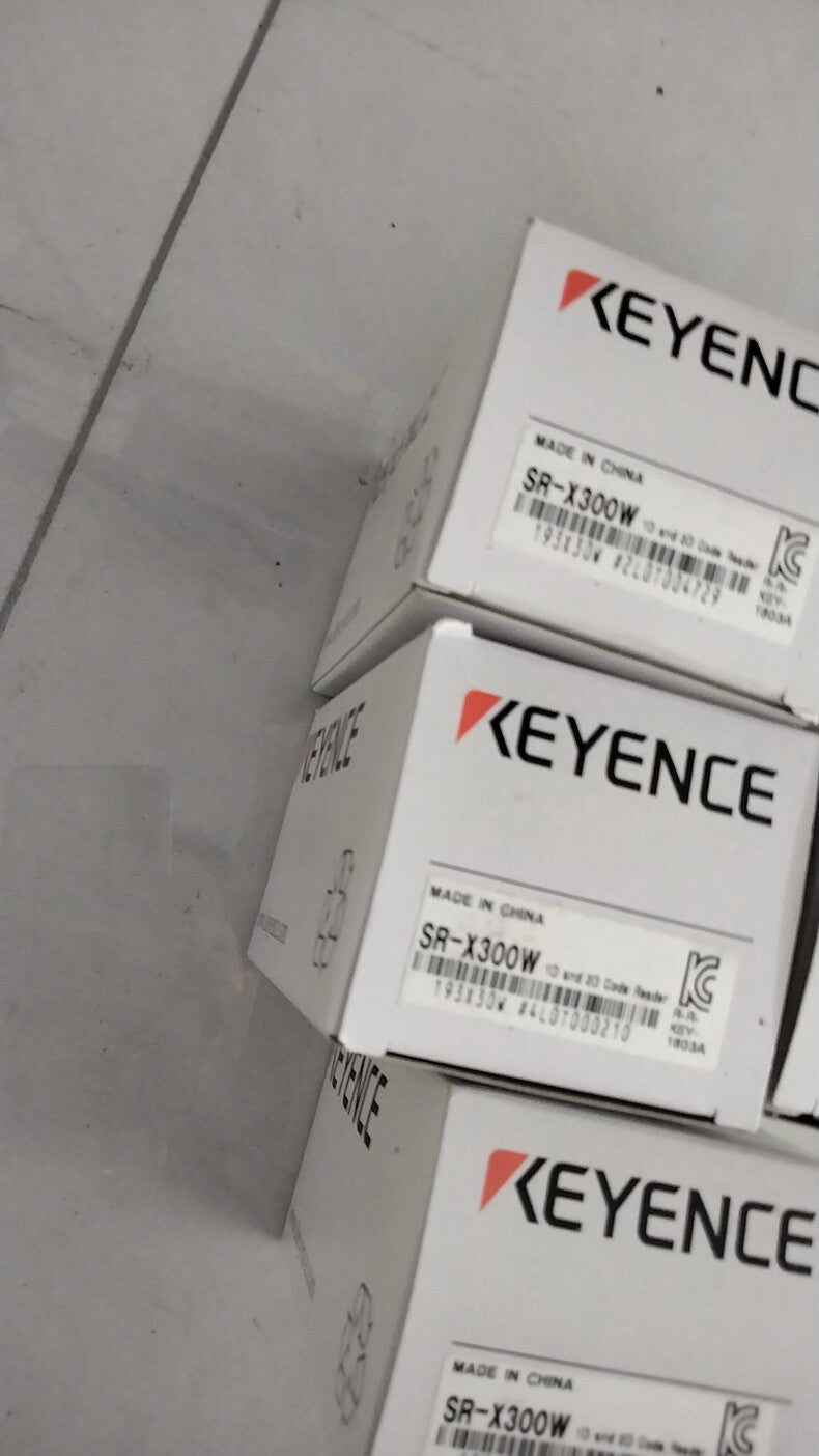 Keyence SR-X300W New Sensor Encoder for Industrial Automation