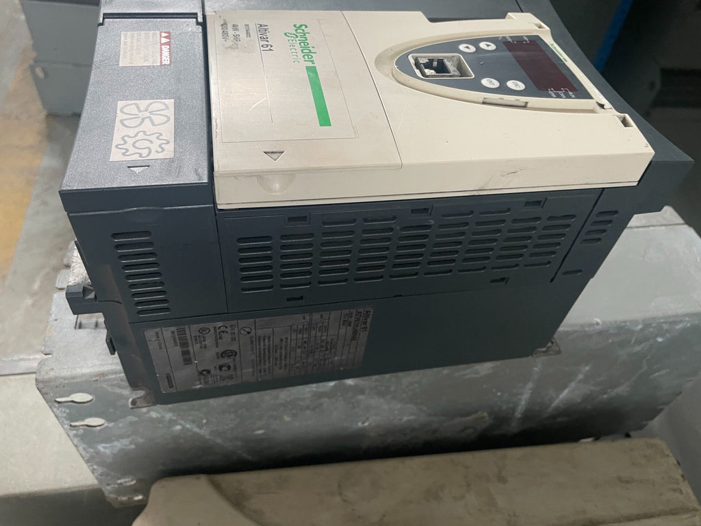 Schneider ATV61HU40N4Z Used Variable Frequency Drive Industrial Automation