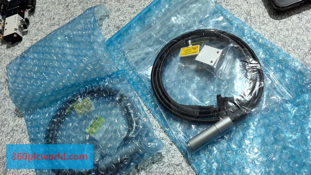 HAMAMATSU L11921-400 New Obsolete Industrial Spare Parts