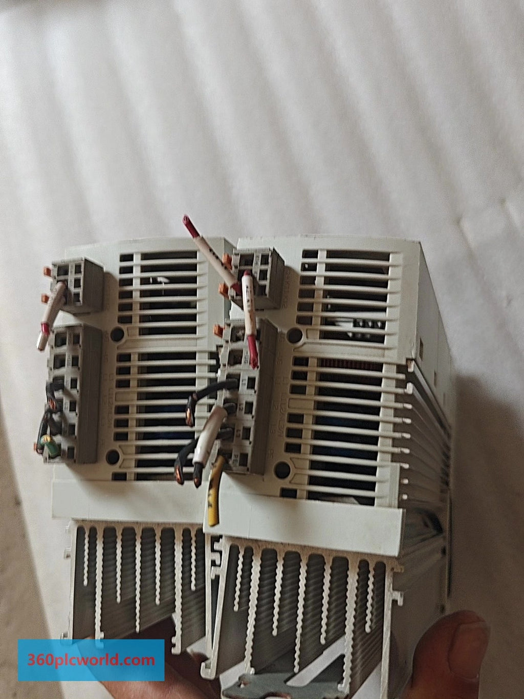 Lenze E82EV222_4C200 Used Obsolete Industrial Spare Parts